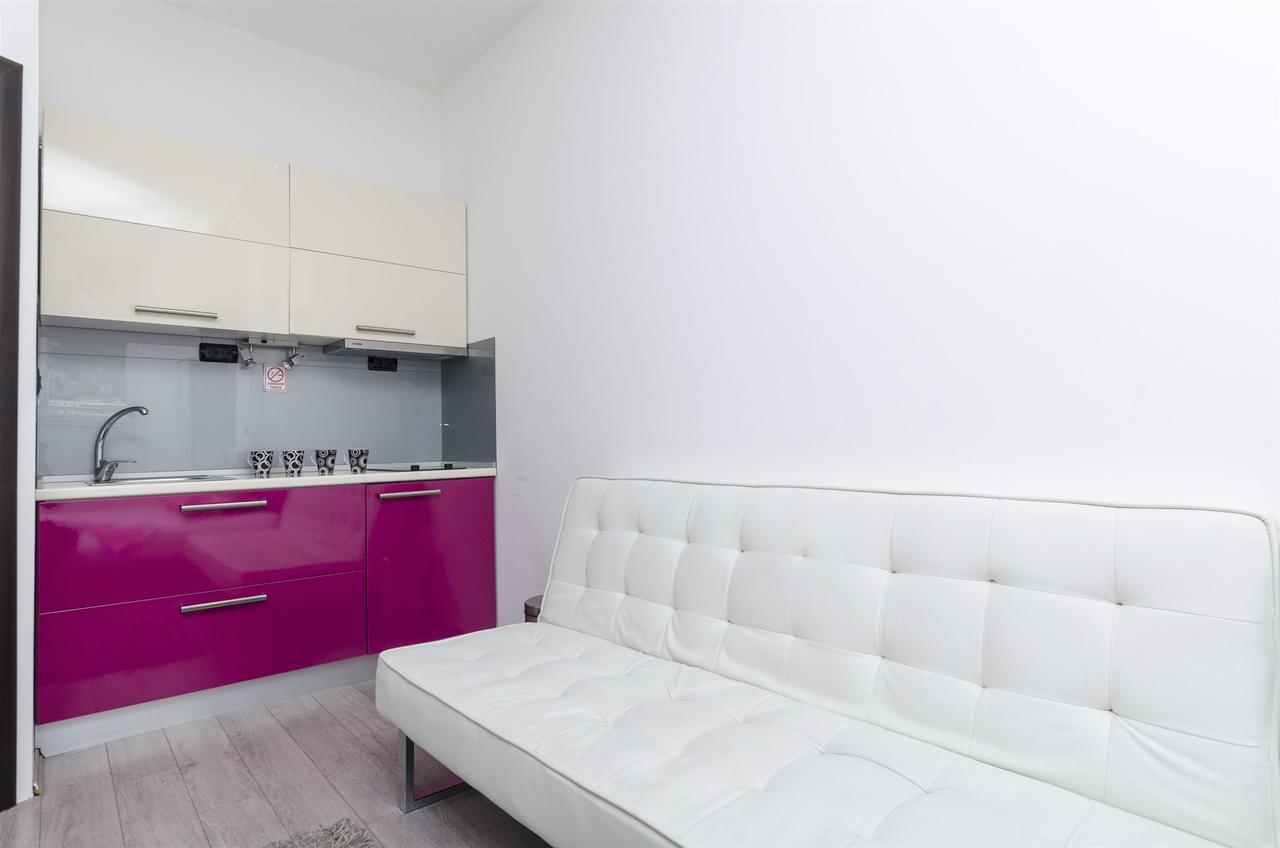 Apartment Antonela 奥米什 外观 照片