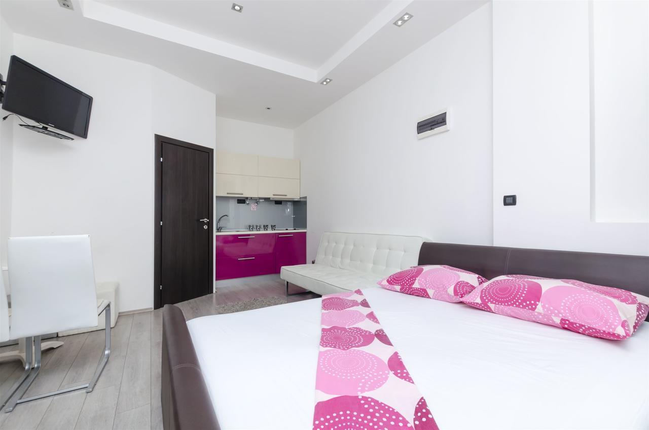 Apartment Antonela 奥米什 外观 照片